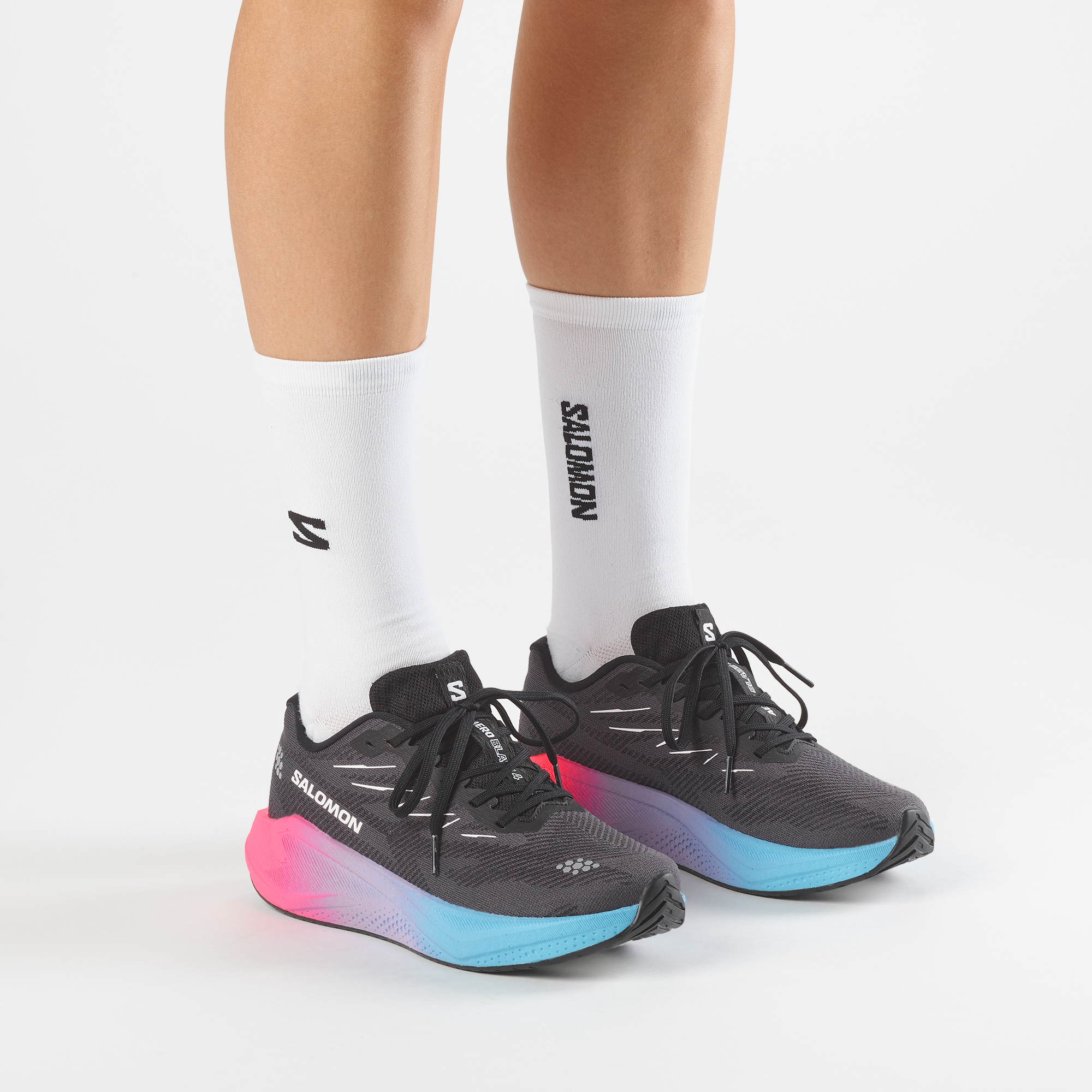 AERO BLAZE 4 GRADIENT Secondary image